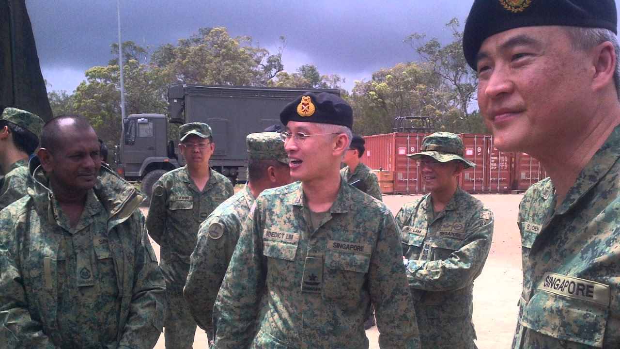 How many connections does Benedict Lim have on LinkedIn?