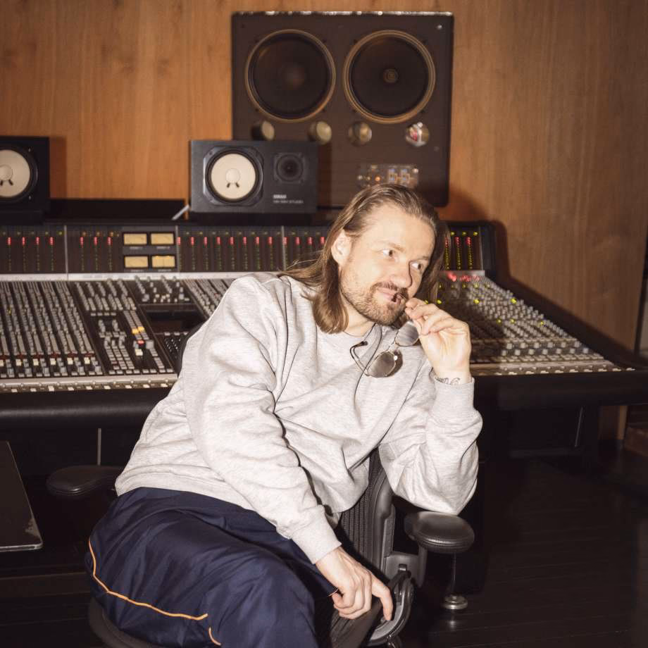 What are the greatest weapons in Rune Slayer?