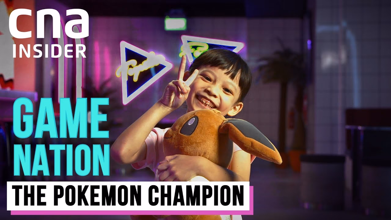 How many jobs does Simone Lim have?