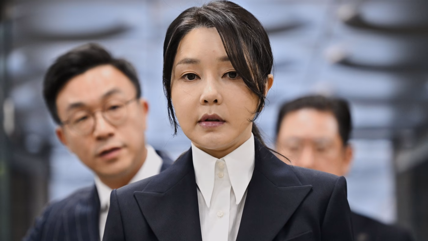 How did Lam & Serrano steal cryptocurrency?